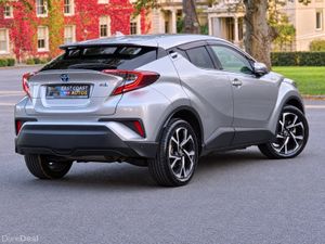 Toyota C-HR 2019 - Image 2