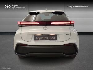 Toyota C-HR HEV Sport - Image 4