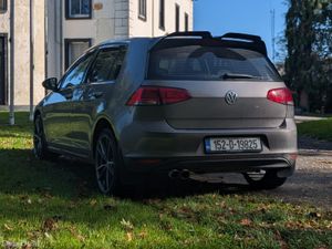 2015 VOLKSWAGEN GOLF TRENDLINE 1.6 TDI MANUAL - Image 3