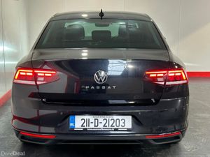 Volkswagen Passat BUSINESS 2.0 TDI D7F 122 - Image 3