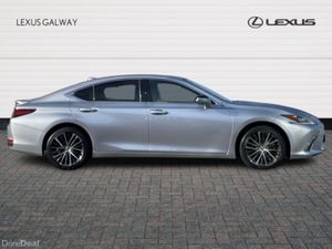 Lexus ES Dynamic Lexus Link - Image 3