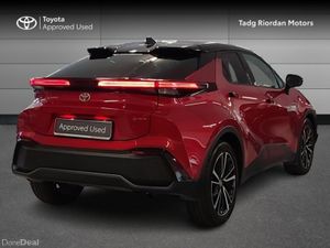 Toyota C-HR Hybrid Sol - Image 2
