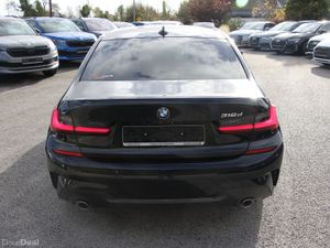 BMW  M Sport * Low KMs * Shadow Pack - Image 4