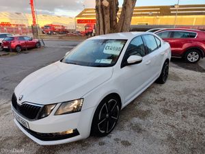 191 SKODA OCTAVIA New NCT Warranty AS NEW CAR - Image 3