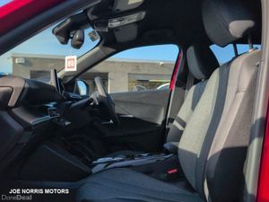 Peugeot 2008 ALLURE 1.2 MILD-HYBRID FINANCE FROM 4 - Image 3