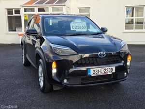Toyota Yaris Cross CR LUNA 4DR AUTO - Image 2