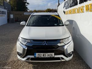 Mitsubishi Outlander 2.4 Juro Phev 221BHP 4WD 5DR - Image 3