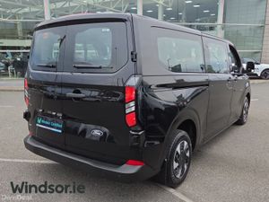 Ford Transit Custom KOMBI 340 L *9 Seater PHEV* - Image 3