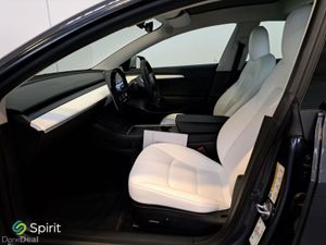Tesla Model 3 RWD*Call Andrew 086 2617858 - Image 4