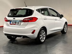 Ford Fiesta 1.1 MANUAL - MULTI FUNCTION STEERING W - Image 4