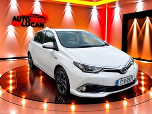 TOYOTA AURIS 2017 HYBRID 72000 KM ONLY - Image 3