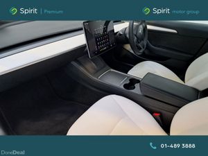 Tesla Model 3 RWD*Call Andrew 086 2617858 - Image 3