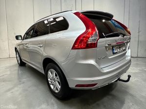 Volvo XC60 2017 - Image 4