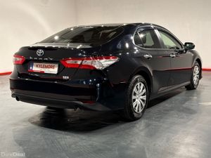 Toyota Camry 2.5 HYBRID AUTOMATIC - CRUISE CONTROL - Image 4