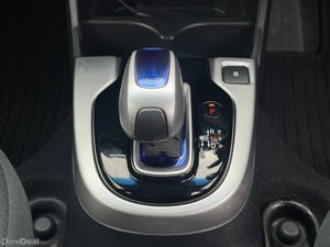 Honda Fit 1.5 PETROL HYBRID *CAR ID 13* - Image 4