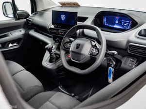 Peugeot Partner *€3, 000 off* Pro Premium 1.5 Dies - Image 2