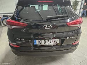 18 HYUNDAI TUCSON COMFORT PLUS - Image 3