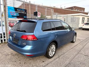 VW Golf  Automatic 2014 - Image 3