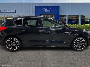 Ford Focus 1.0 EcoBoost Hybrid mHEV 155 ST-Line X - Image 3
