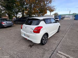 Suzuki Swift RS 1.2 Hybrid Automatic 2018 - Image 4