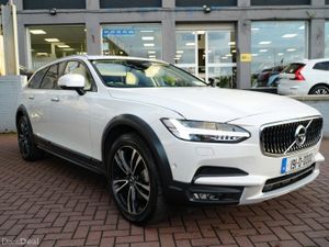 2019 VOLVO V90 CROSSCOUNTRY D4 AWD  5DR ESTATE - Image 2