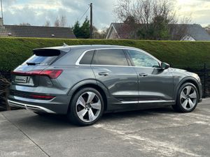 2021 Audi e-tron 50 Quatrro S line 230 kw €23995 - Image 4