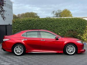 Toyota Camry G-LEATHER PACKAGE 2.5 HYBRID AUTO // - Image 3