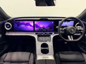 Mercedes-Benz C-Class C 400 4MATIC Electric AMG Li - Image 4