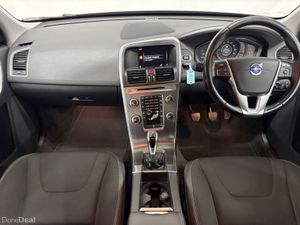 Volvo XC60 2.0D D4 SE Sport 2016 - Image 2