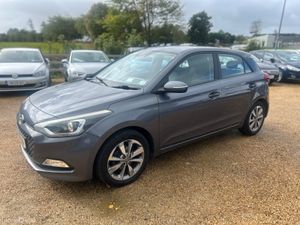 Hyundai i20 Delux - Image 4