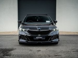 BMW 5-Series 530E M SPORT - Image 2