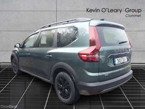 Dacia Jogger Extreme HEV 145 Auto - Image 3
