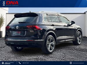Volkswagen Tiguan 2.0TDI - 4MOTION - RLINE - 50kms - Image 4