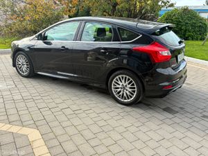 2014 Ford Focus titanium *new nct* - Image 3