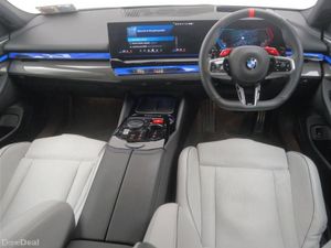 BMW M5 Touring - Image 4