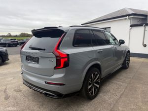 Volvo XC90 + T8 PHEV AWD AUTO PLUS - Image 3