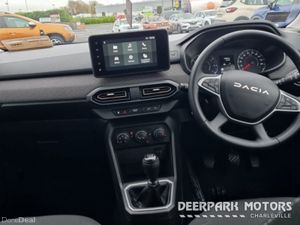 Dacia Sandero Stepway TCe 90 STEPWAY Expression - Image 2