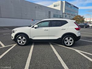 Volvo XC40 2.0 DIESEL, D3 MOMENTUM MODEL, GREAT SP - Image 4
