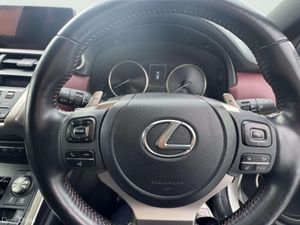 Lexus NX 2.5 Hybrid, Spice & Chic Edition - Image 4