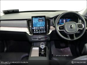 Volvo XC90 *PLUS PRO DARK* IN PLATINUM GREY METALL - Image 4