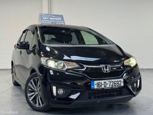 🚗2016 Honda FIT/JAZZ 1.5 Hybrid automatic - Image 3