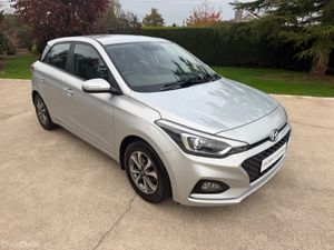 2019 HYUNDAI i20 MPI SE | REAR CAMERA | 1 OWNER - Image 3