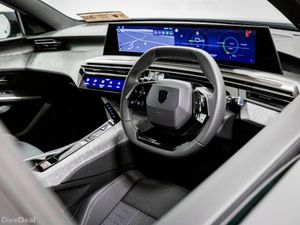 Peugeot 3008 E-GT 73kWh 210HP - Image 2