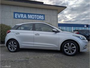Hyundai i20 DELUXE MANUAL 1.1 DIESEL //CRUISE CONT - Image 3