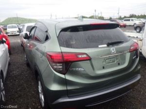 2021 Honda Vezel 1.5 Petrol Self charging - Image 3