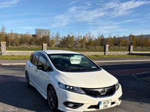 2016 Honda Jade 1.5 Hybrid Automatic 6 seater - Image 2