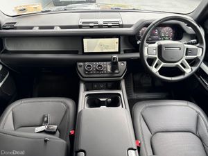 Land Rover Defender X Dynamic SE / P400 / Warranty - Image 3