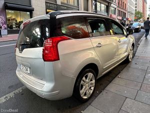 2015 Peugeot 5008 1.6 Blue Hdi 120 Family - Image 2