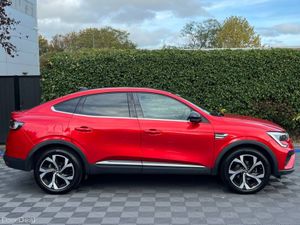 Renault Arkana E-TECH 1.6 HYBRID // APPLE CARPLAY/ - Image 2