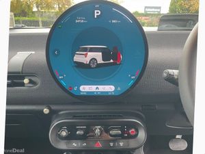 Mini Cooper Cooper SE - Image 4